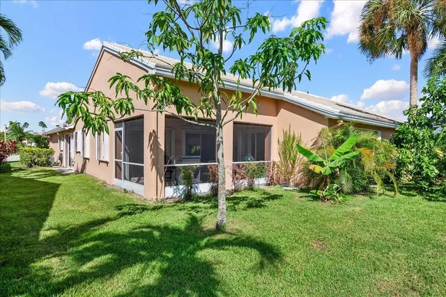  Residence photo 24