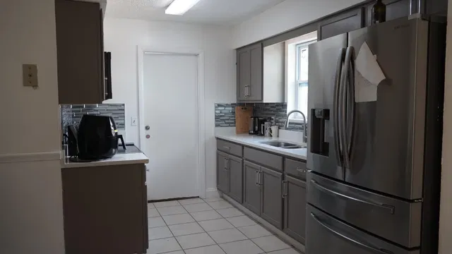 Residence photo 23