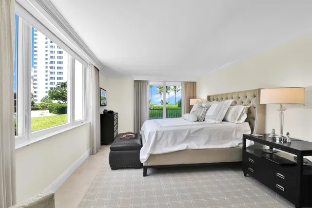 550 S Ocean Boca Unit 207 photo 16