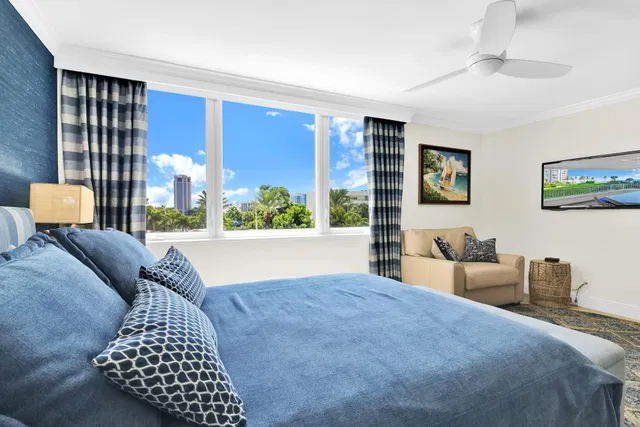 550 S Ocean Boca Unit 207 photo 24