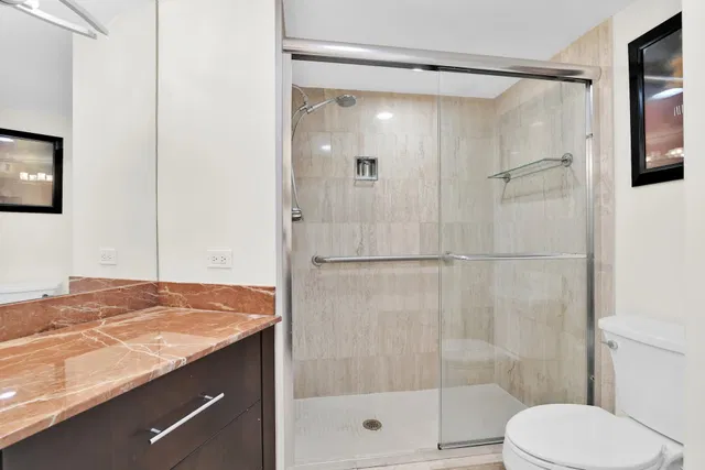 550 S Ocean Boca Unit 207 photo 26