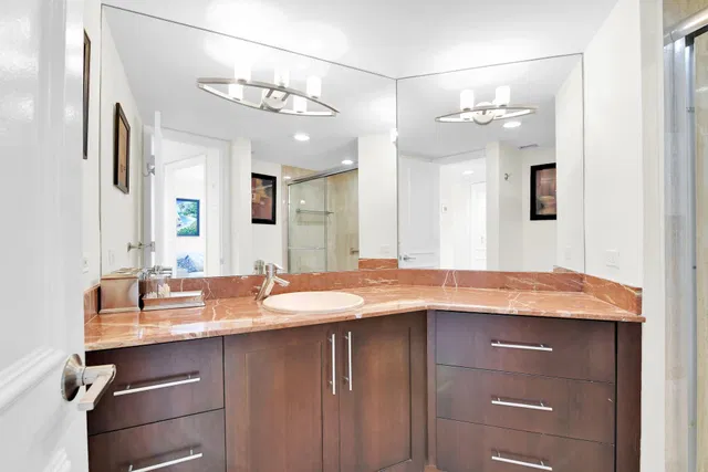 550 S Ocean Boca Unit 207 photo 27