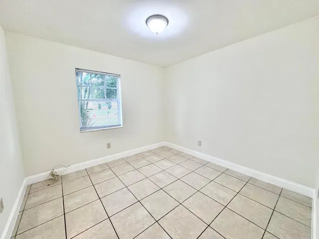 West Palm Beach Residence photo 24