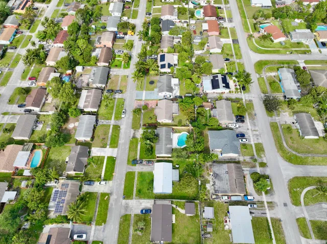 West Palm Beach Residence photo 42