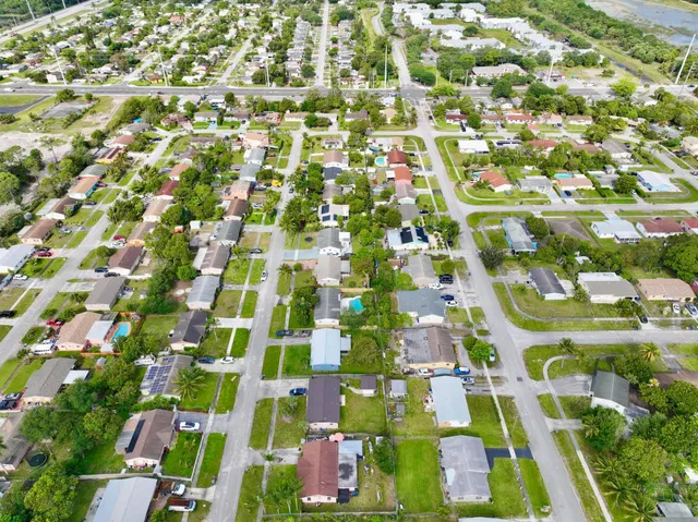 West Palm Beach Residence photo 44