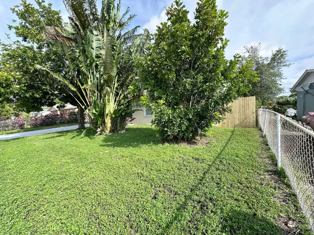 West Palm Beach Residence photo 50