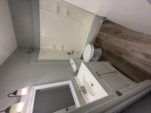 Residence photo 5