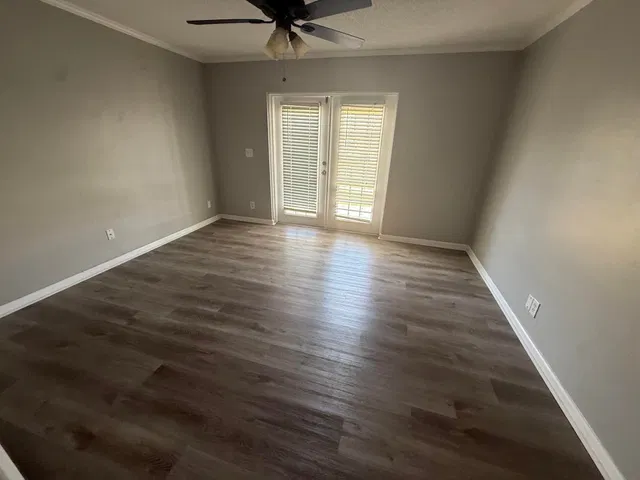 Residence photo 7