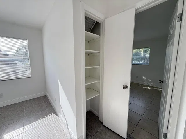 Residence photo 12