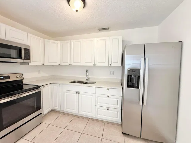 Residence photo 29