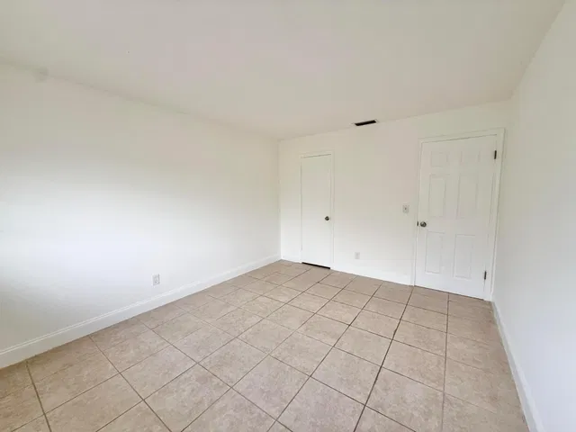 Residence photo 39