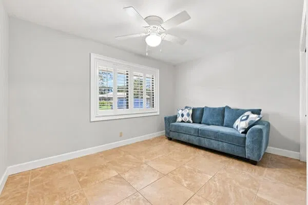 Residence photo 9