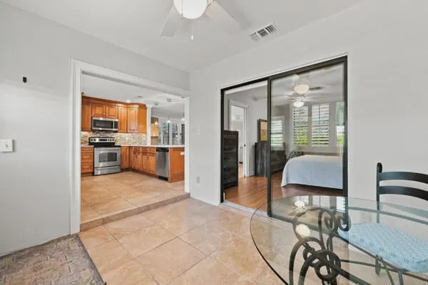Residence photo 18