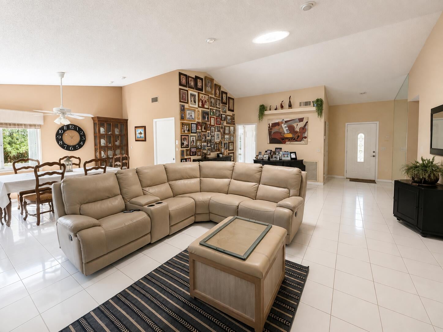 Residence photo 7