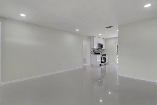 Residence photo 9