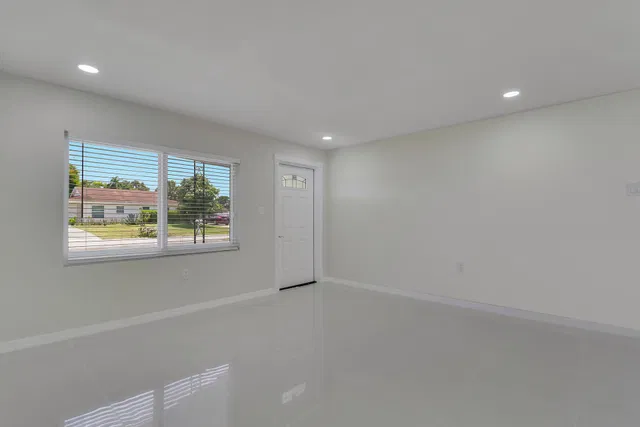 Residence photo 10