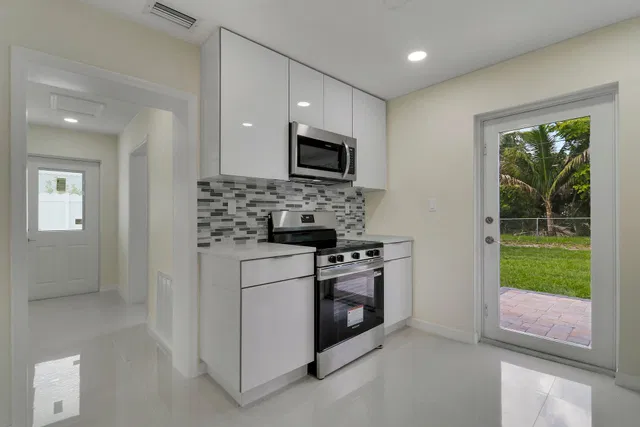 Residence photo 13