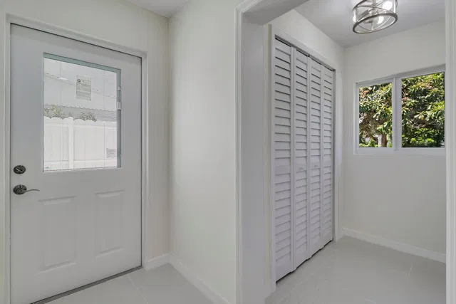 Residence photo 16