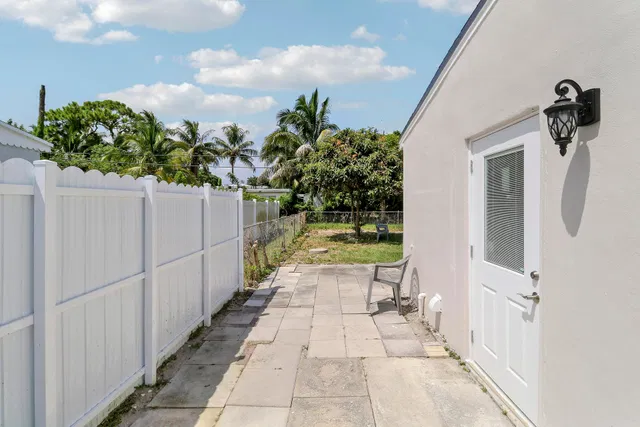 Residence photo 31