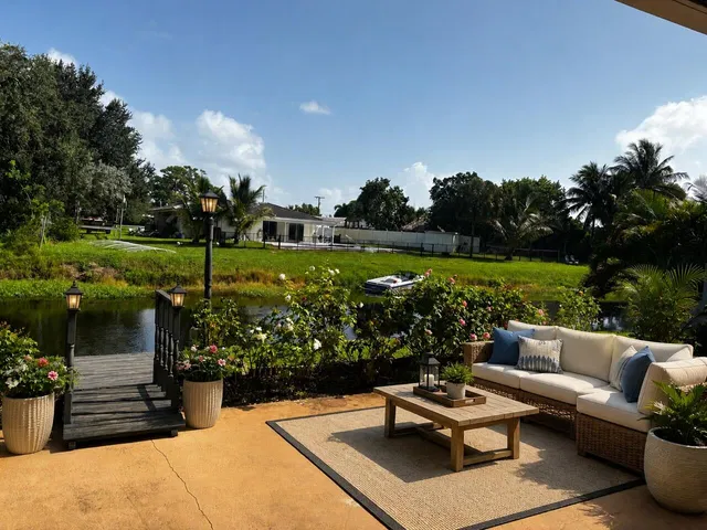 Residence photo 19