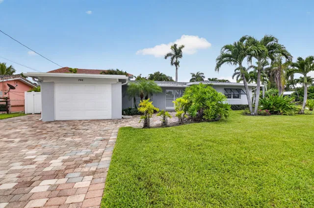 Boca Harbour Residence photo 2