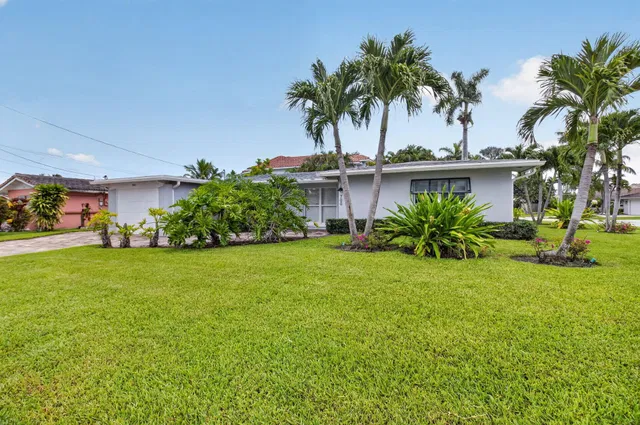 Boca Harbour Residence photo 39