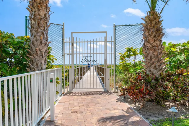 Tiara Singer Island Unit 15C photo 11