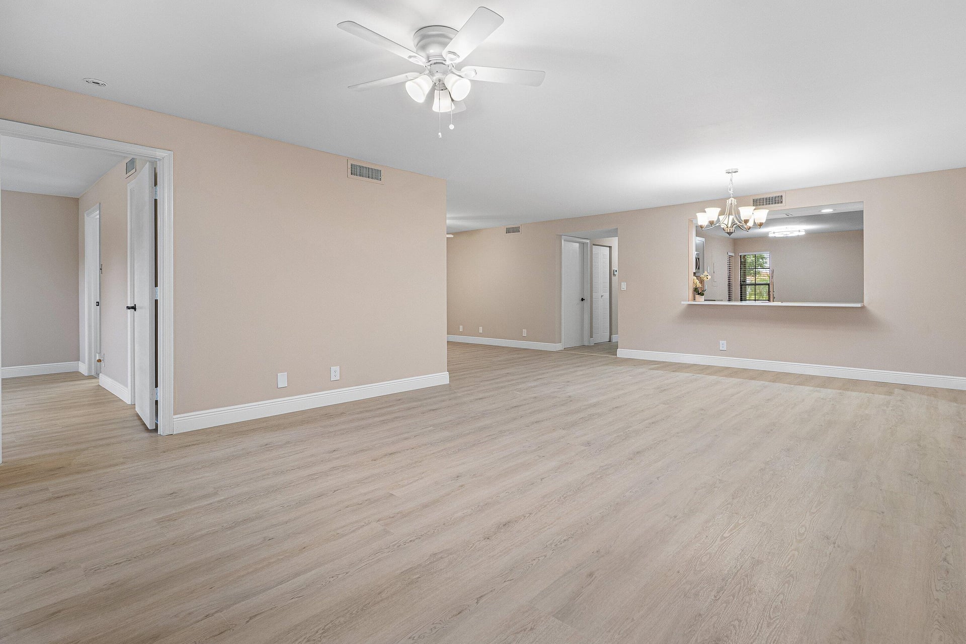Unit 102 photo 19