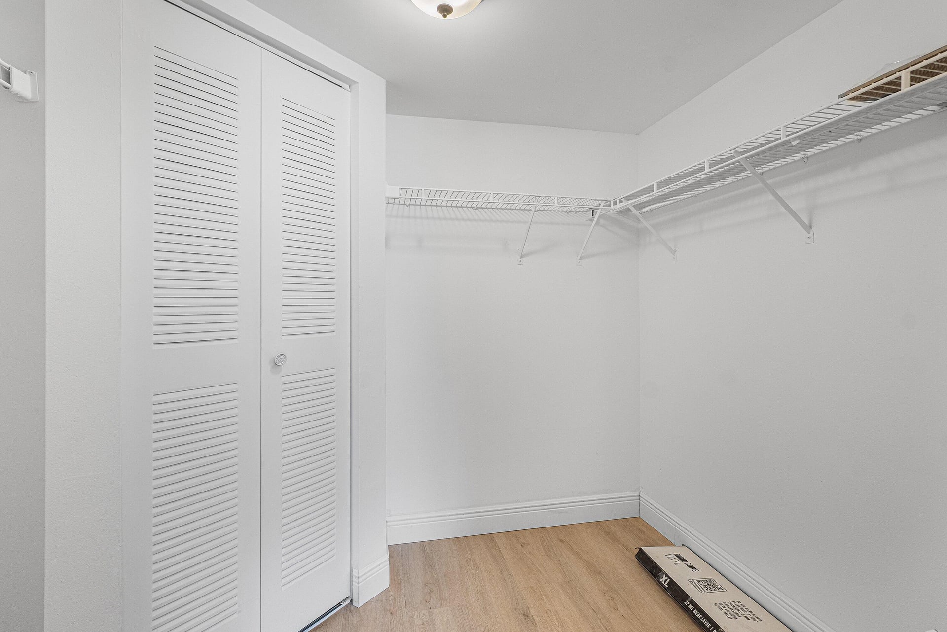 Unit 102 photo 30