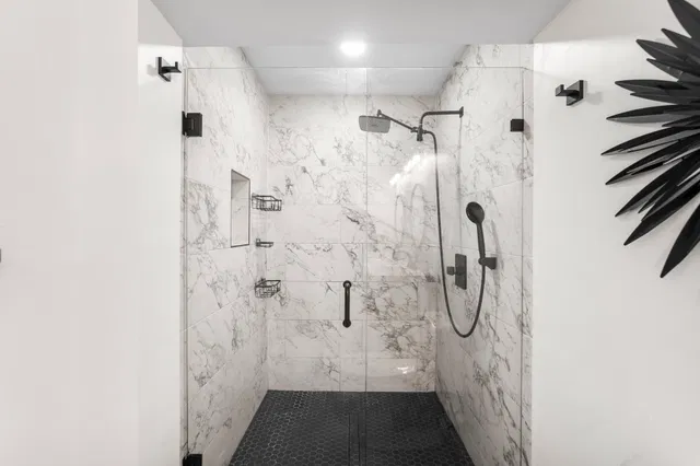  Residence photo 47