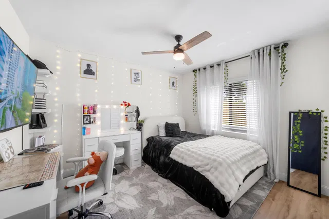  Residence photo 50