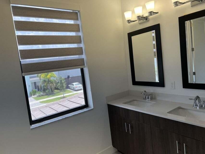 Residence photo 17