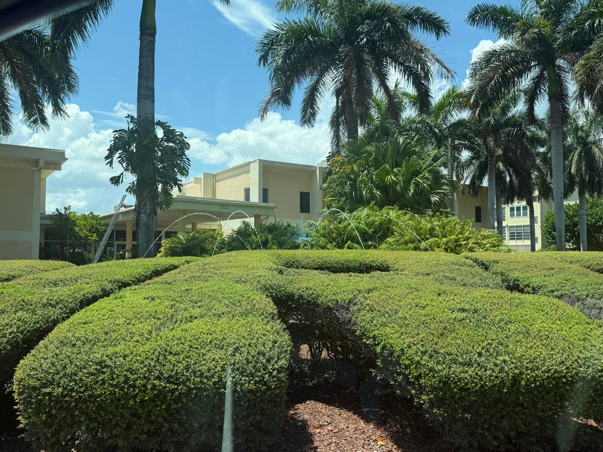  Unit 404 photo 18