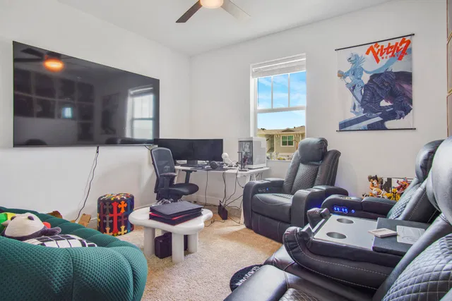  Residence photo 30