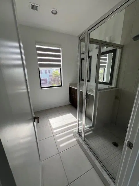 Residence photo 30