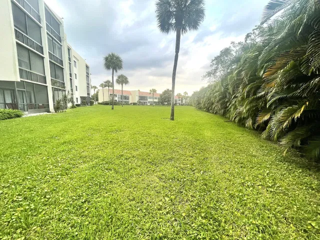  Unit 106 photo 31