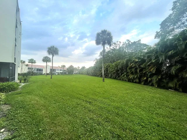  Unit 106 photo 32