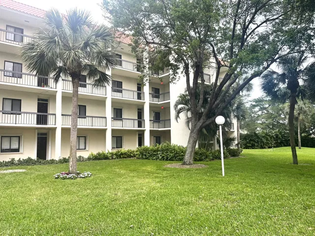  Unit 106 photo 34