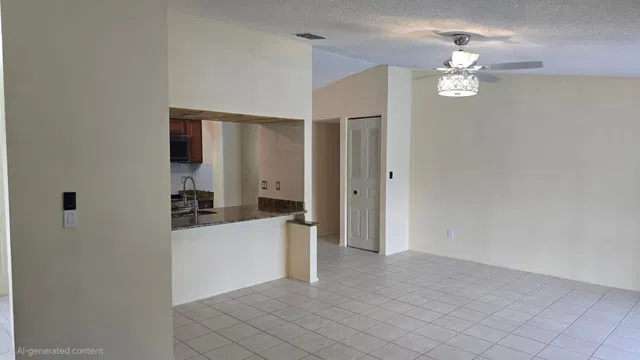  Residence photo 6
