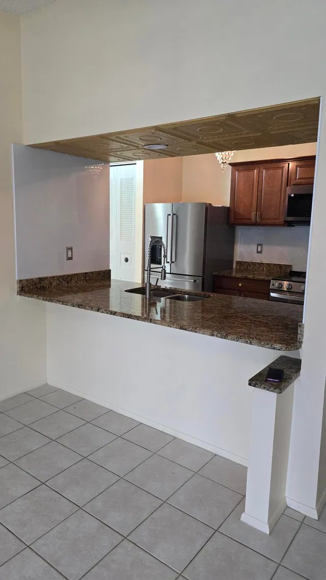  Residence photo 10