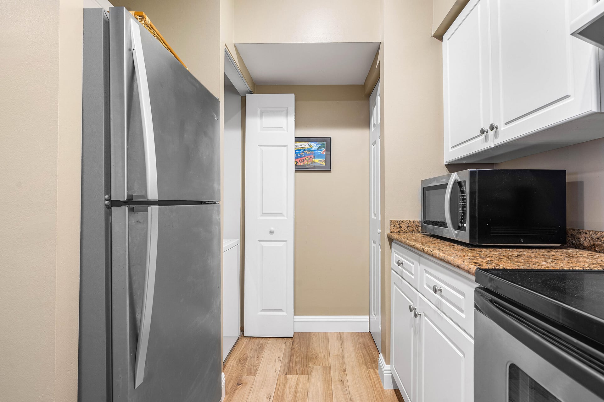  Unit 4411 photo 14