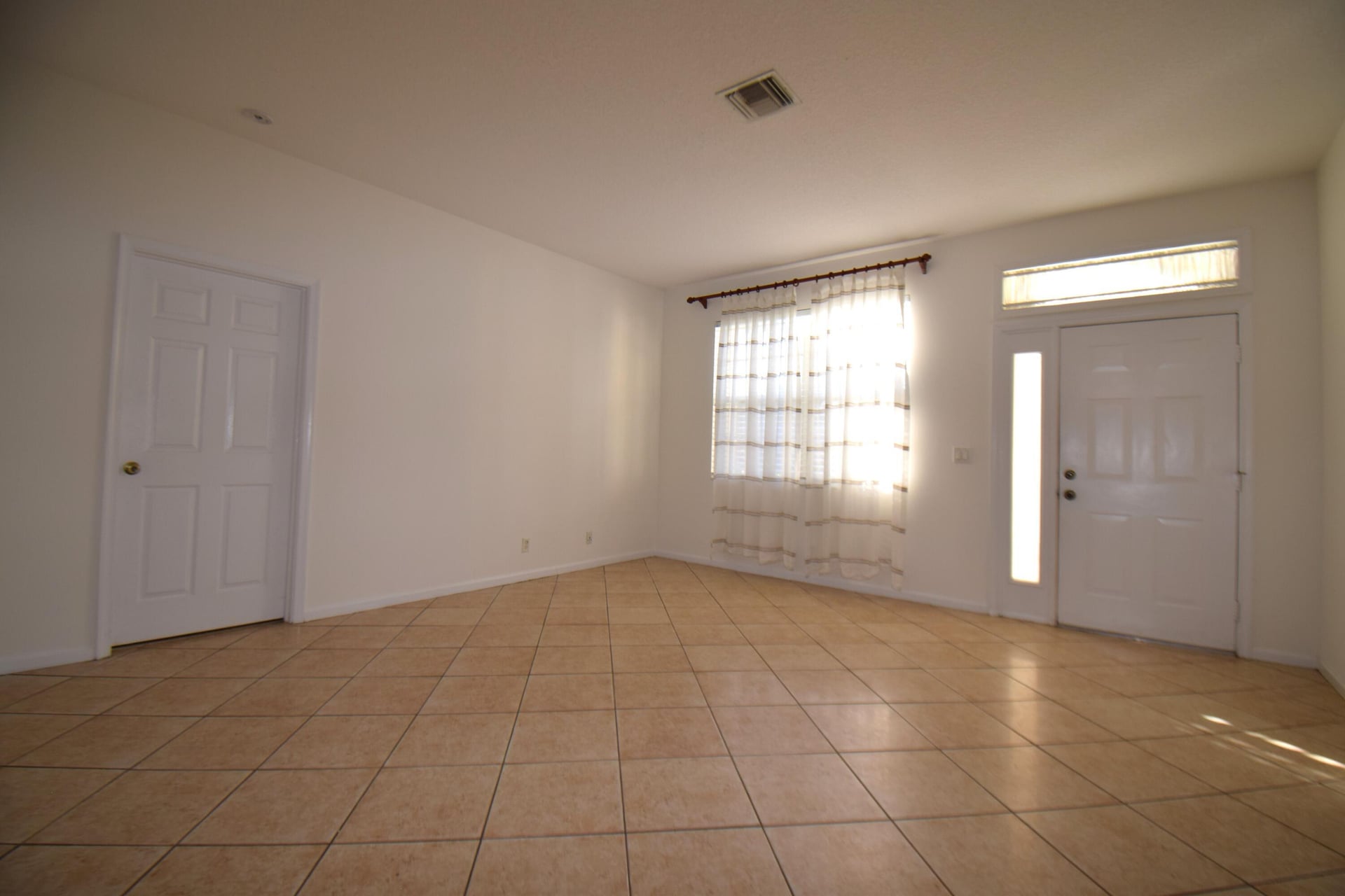 Residence photo 10