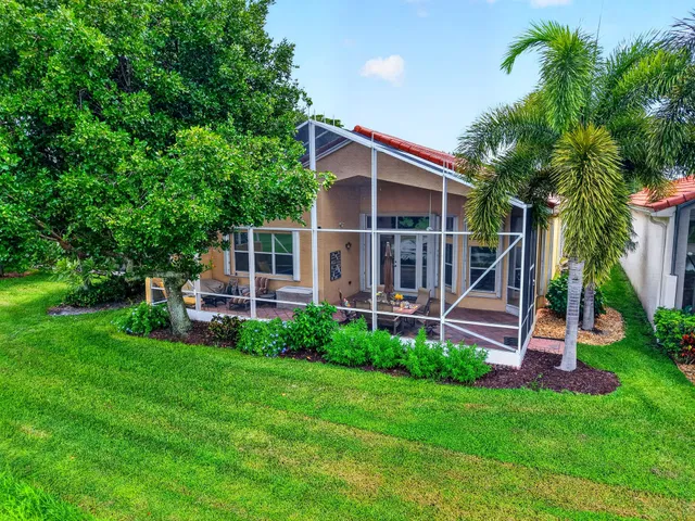 Residence photo 5