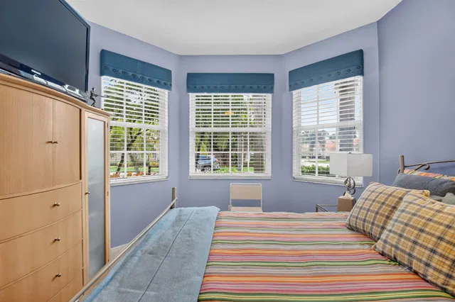 Residence photo 29