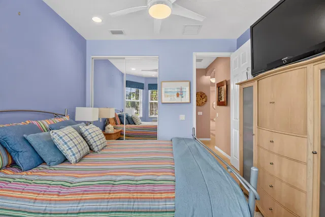 Residence photo 30