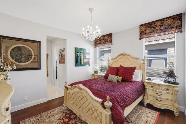 Residence photo 51