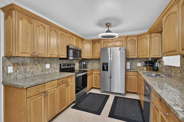  Residence photo 41