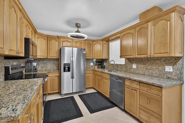  Residence photo 42