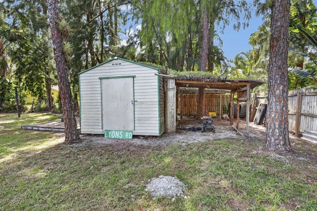  Residence photo 66