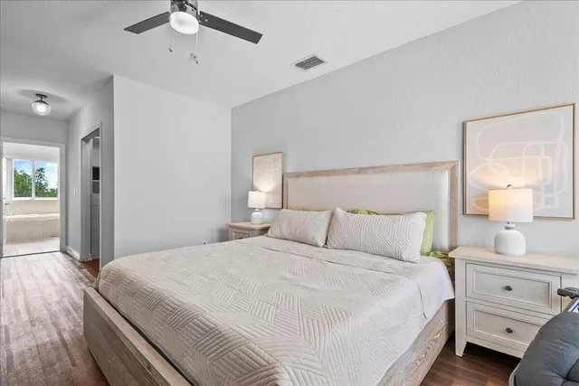  Residence photo 19